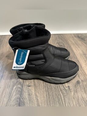 BareTraps Women's Darra Black Waterproof Winter Booties